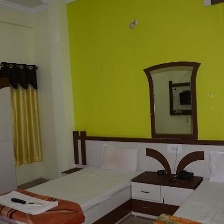 Hotel Rajawat , Madhya Pradesh Vidisha Экстерьер фото